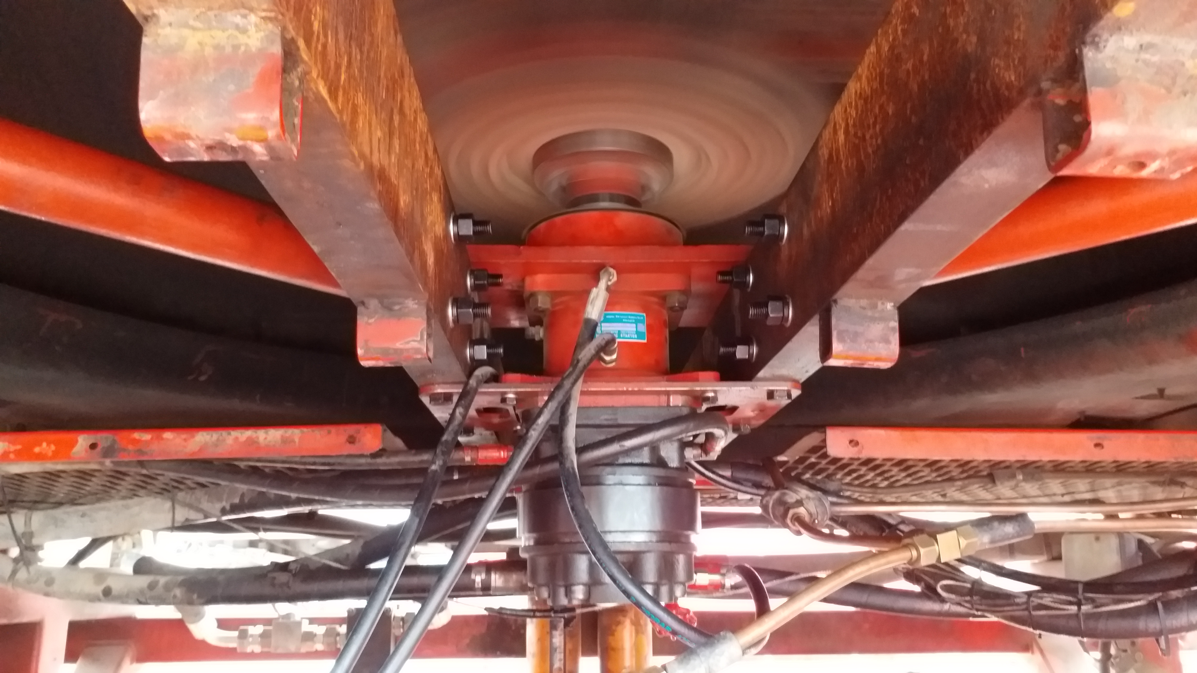 美雙S壓裂車液控液潤風(fēng)扇馬達(dá)